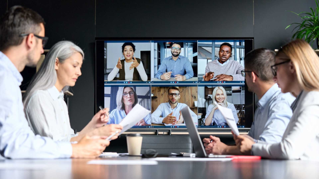 Mobile Connectivity for Remote and Hybrid Teams (2025 Guide)